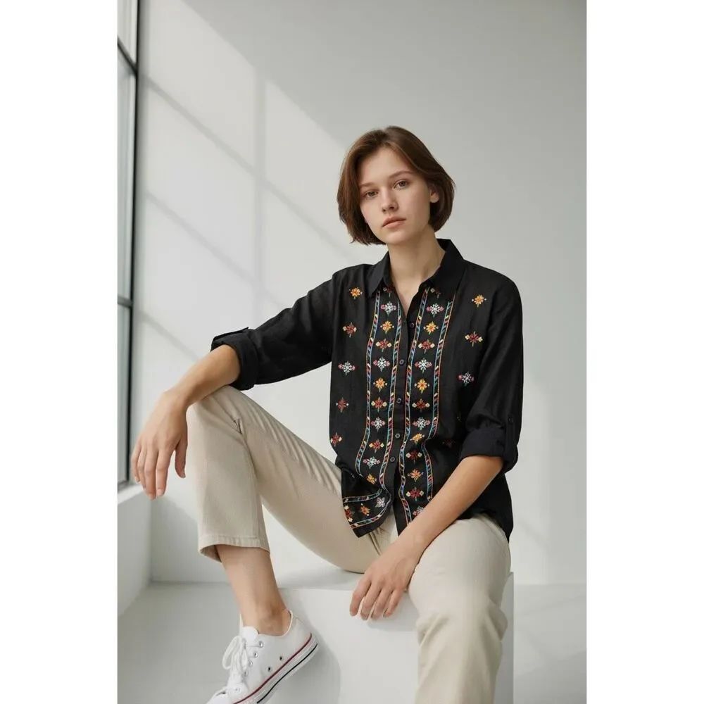 Brand New Magazine Women's Size XL Black Embroidered Button Down Shirt Top BOHO
